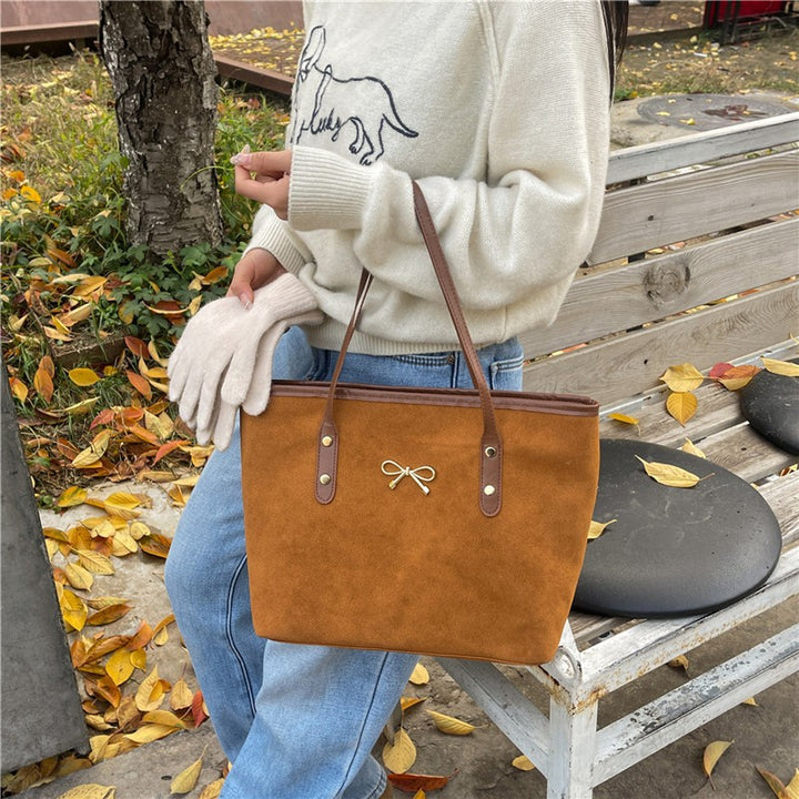 WoElegant Wildleder Handtasche Karnz