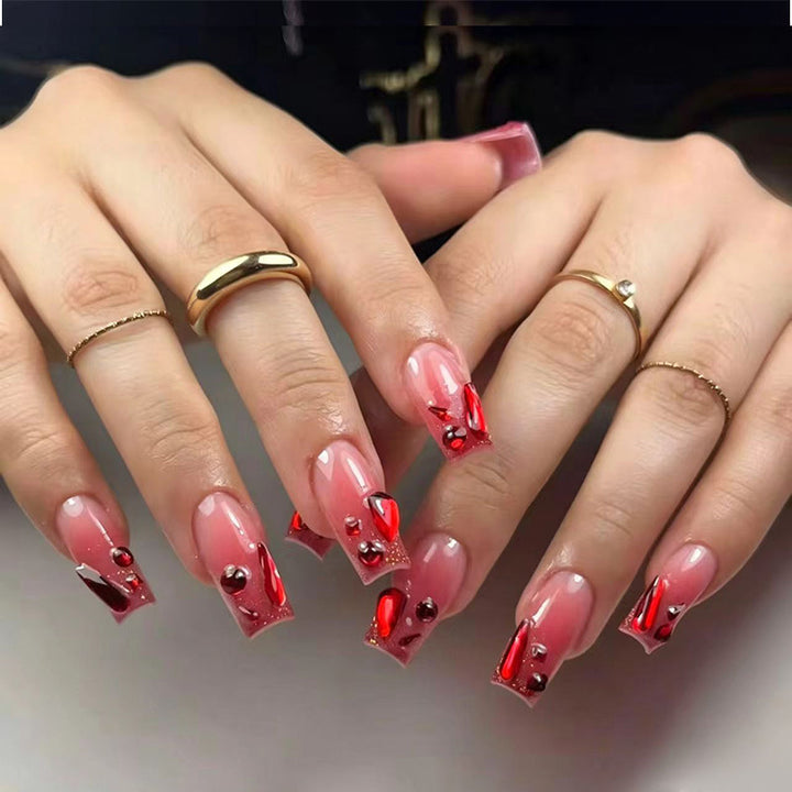 Dekoratives Acryl Press-On Nagelset mit Edelsteinakzenten Karnz