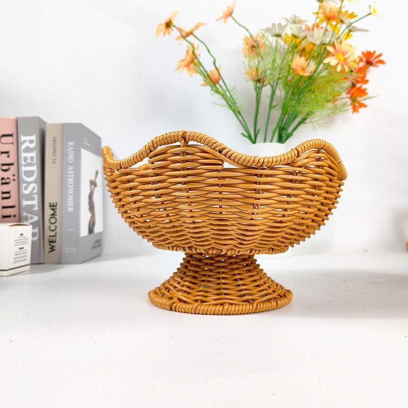 Unisex Rattan Obstschale mit eleganten Wellenlinien Karnz