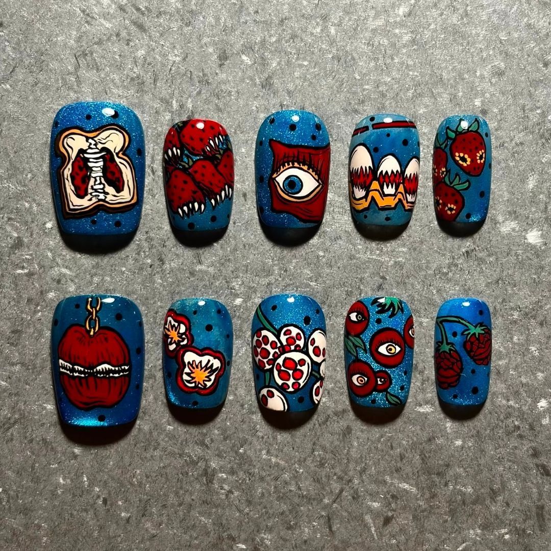 Künstlerisches Press-On Nagelkunst Design Set Karnz