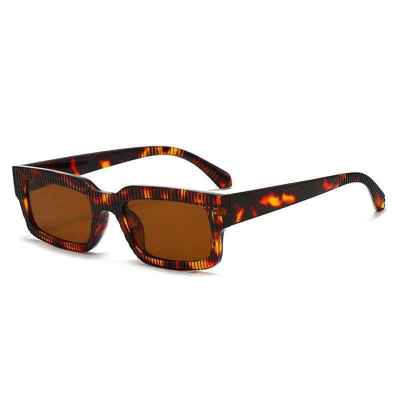 Damen modische Sonnenbrille mit geometrischem Rahmen Karnz