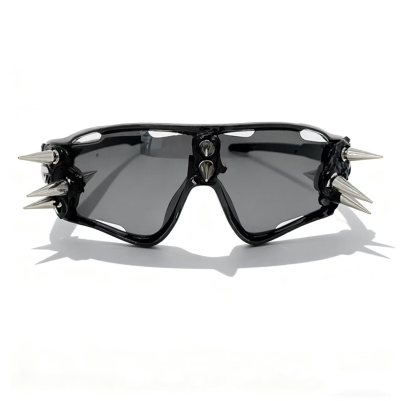 Damen edgy Sportsonnenbrille mit spitzen Akzenten Karnz