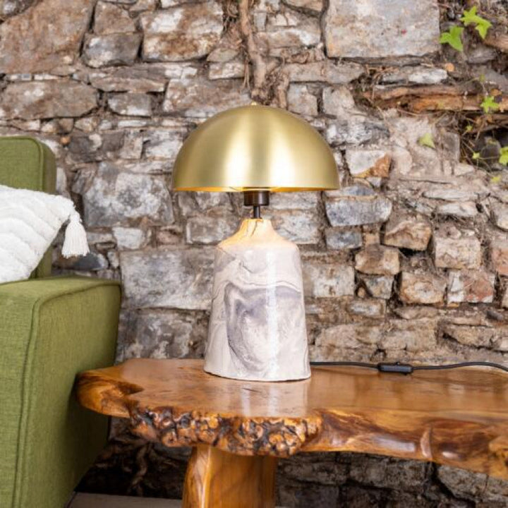 Moderne dekorative Tischlampe