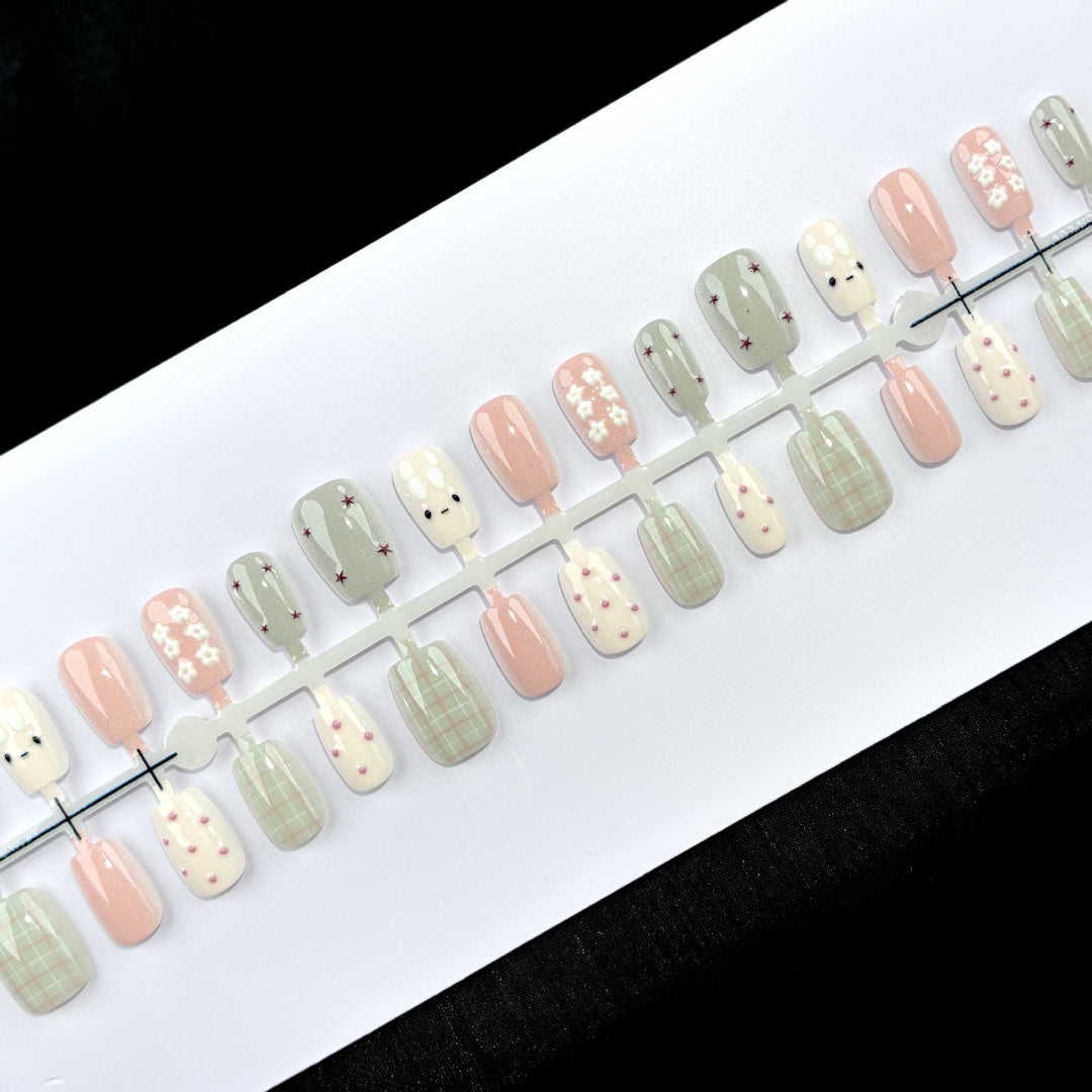 Themen Press-On Nagelkunst Set 1790745615