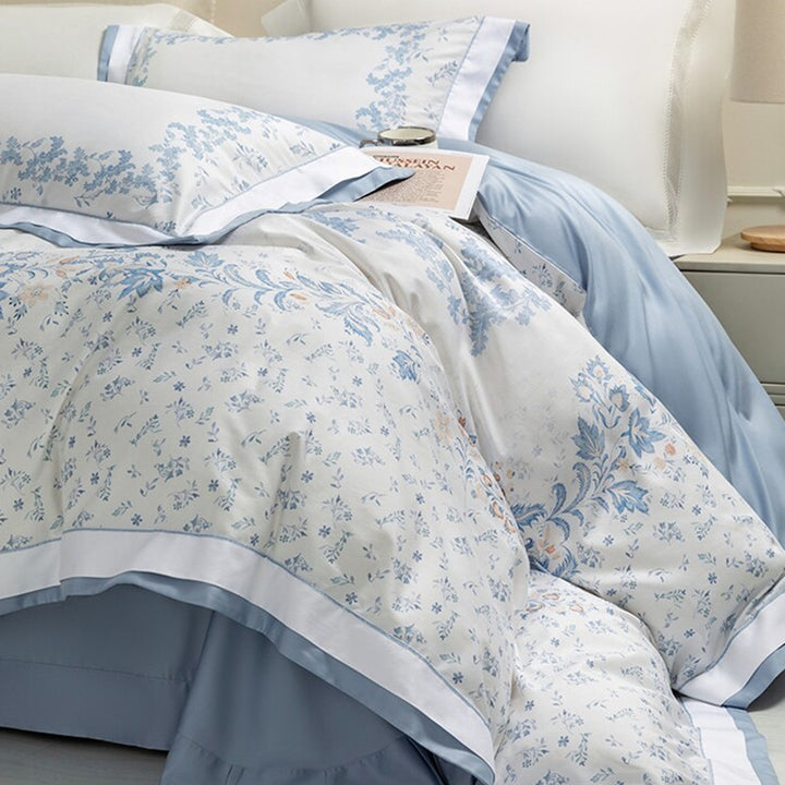 Pastellblumen Baumwollsatin Bedrucktes Bettbezug-Set mit Satinbesatz Bettrock