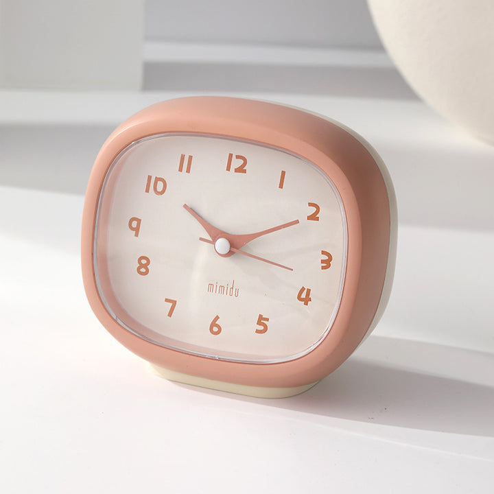 Tischuhr Im Modernen Retro-Design Karnz
