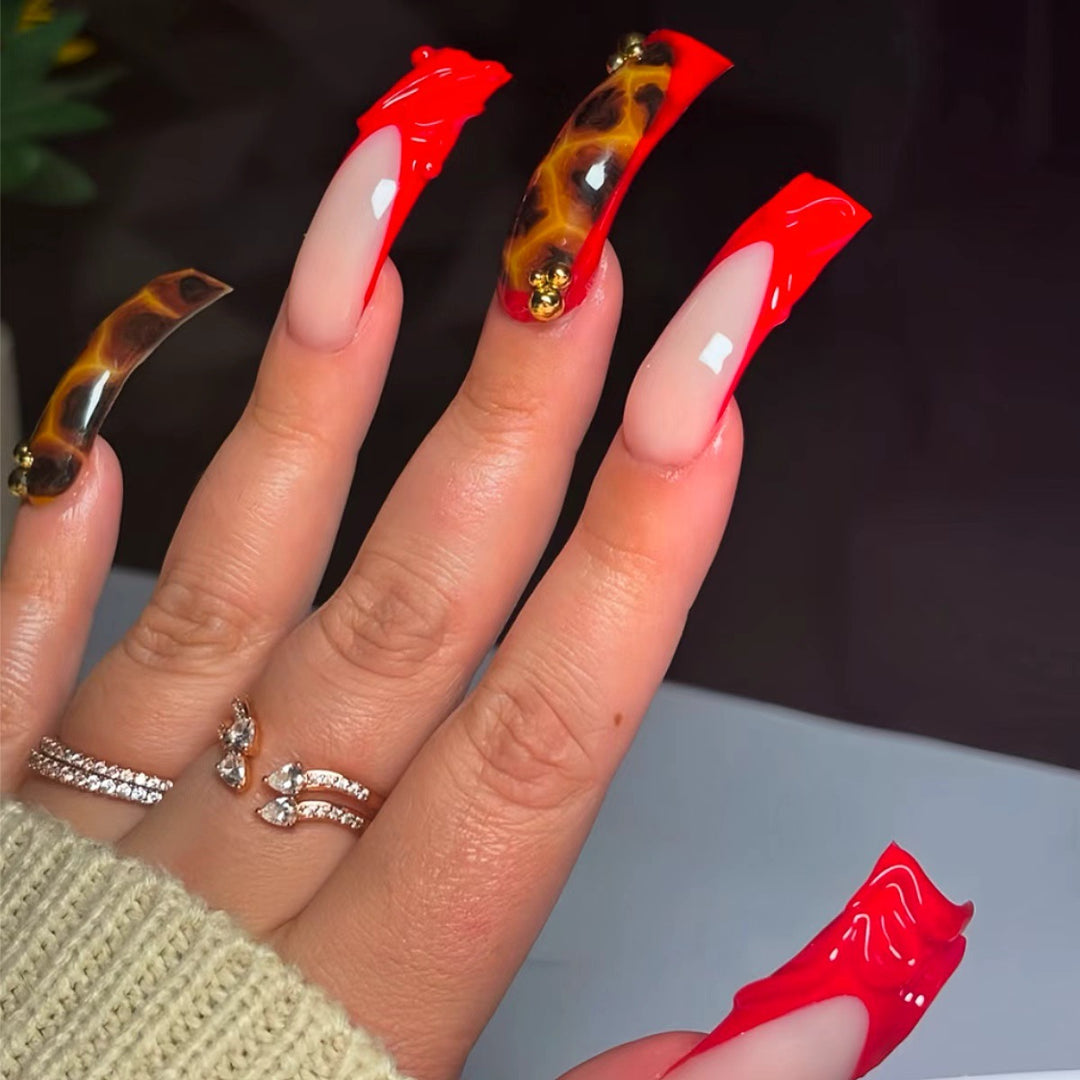 Künstlerische Übergroße Nagelverlängerungen Karnz