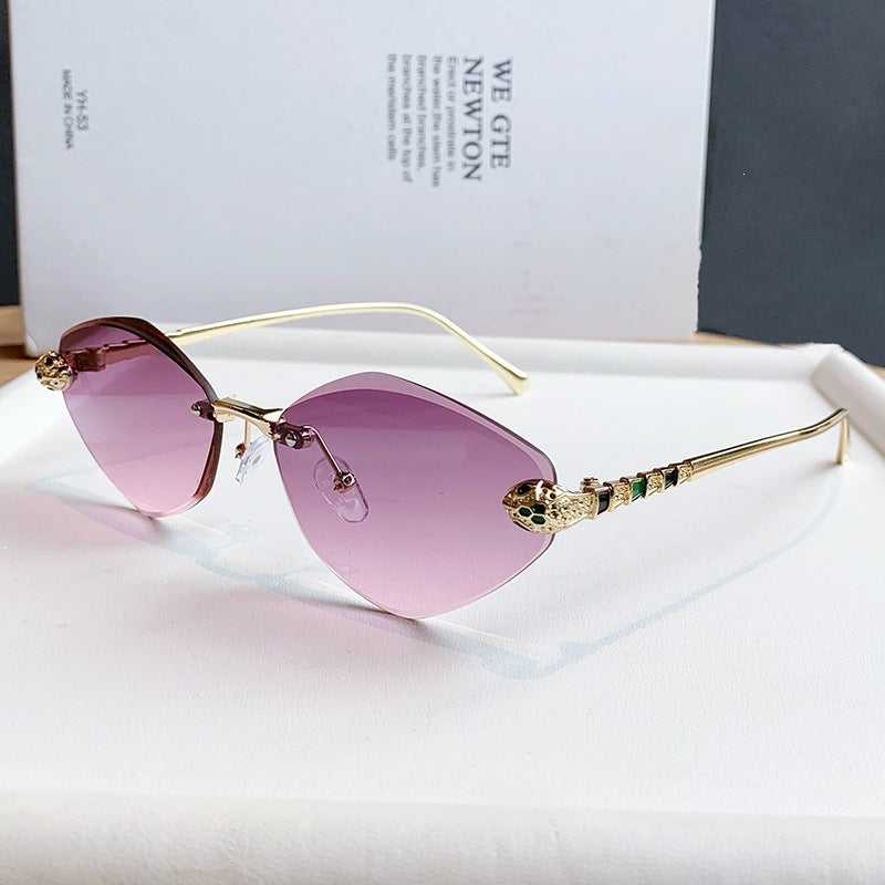 Damen Cat-Eye Sonnenbrille mit luxuriösem Schmuckrahmen Karnz