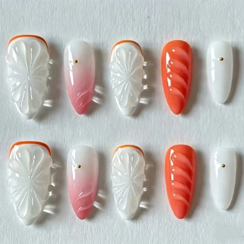 Handgefertigtes Blumen Press-On Nagelset Karnz