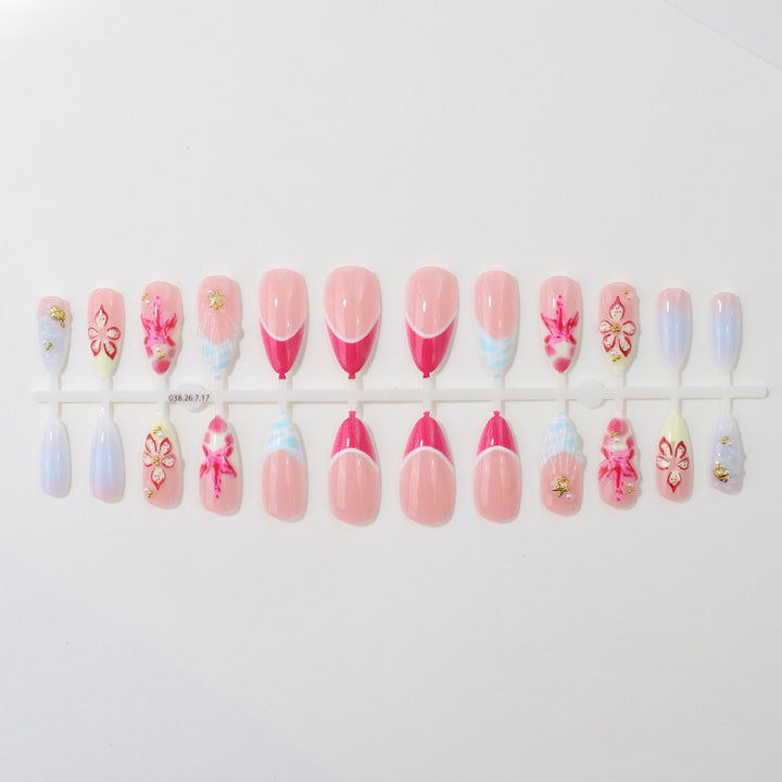 Künstlerische florale Press-On Nagelspitzen Karnz
