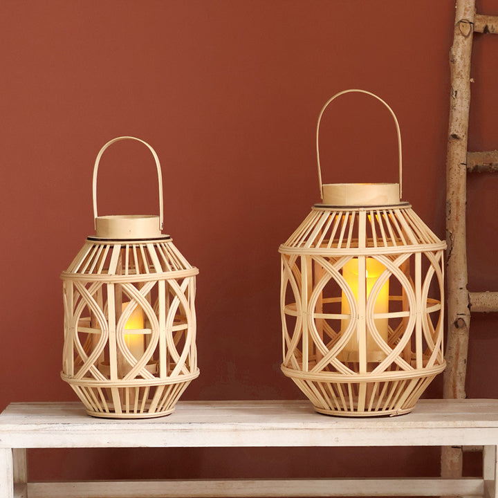Dekorative Rattanhängelampe Karnz