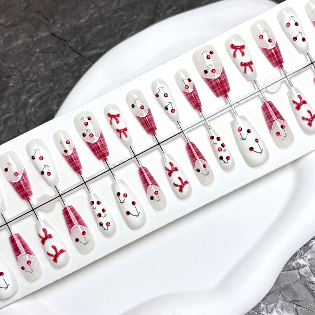 Künstlerisches Nagelkunstset
