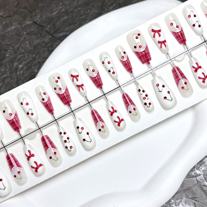 Künstlerisches Nagelkunstset