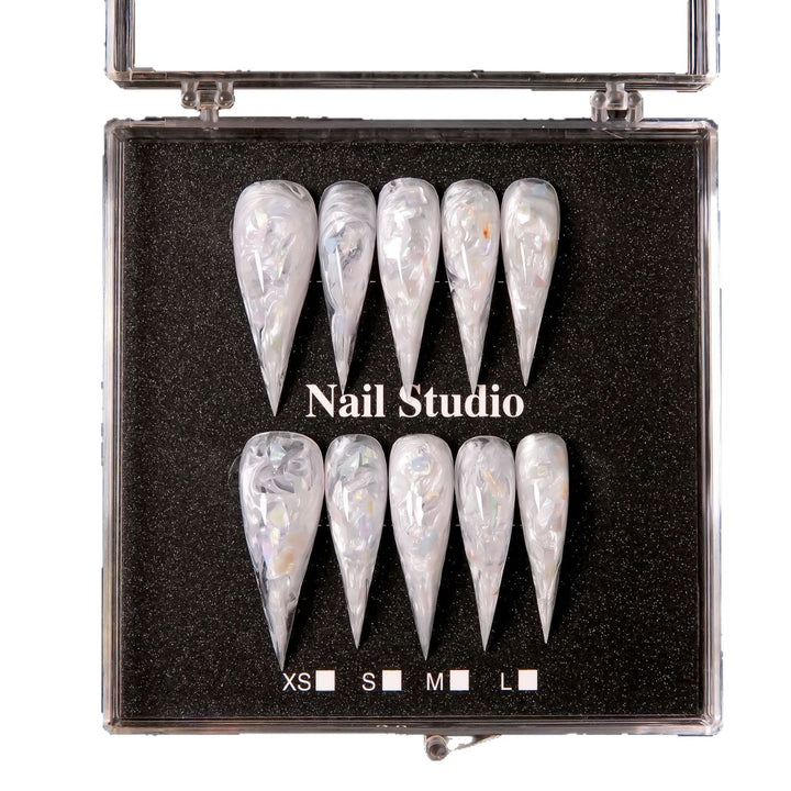 Künstlerische Stiletto Press-On Nagelverzierungen  1791254780