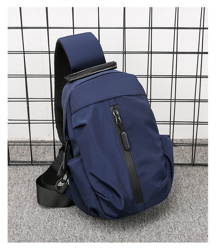 Kompakte Sling-Rucksack Karnz