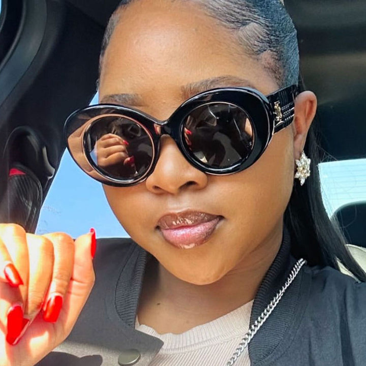 Damen extravagante Sonnenbrille mit kreativem Rahmendesign und schützendem UV-Filter Karnz