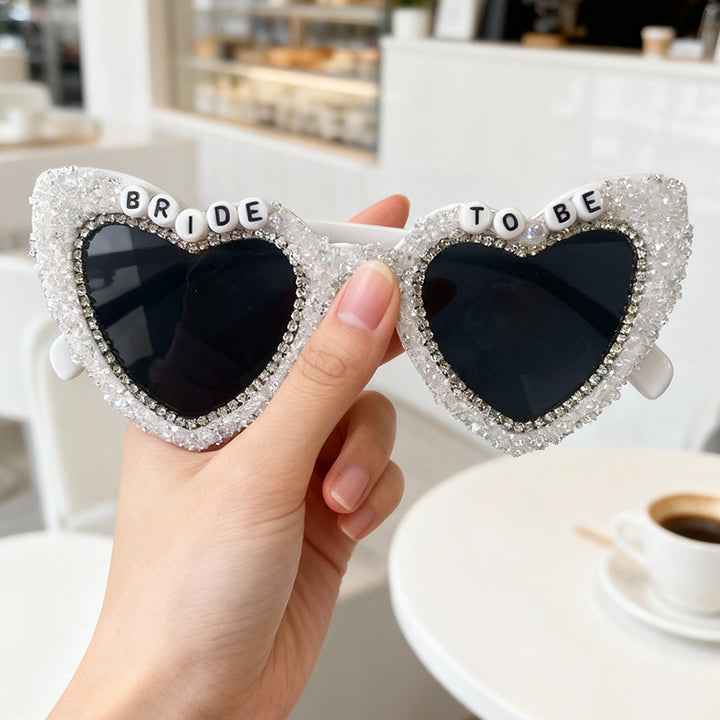 Rhinestone-beschmückte Herz-Sonnenbrille Karnz