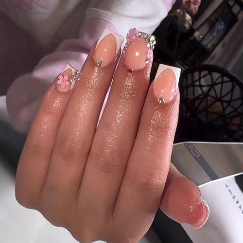 Dekoratives Floral Press-On Nagelset Karnz