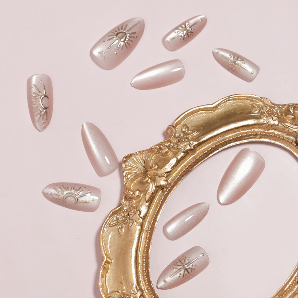 DIY Designer Press-On Nail Set Karnz