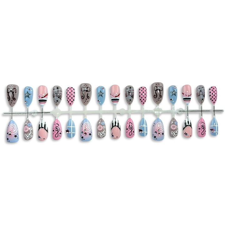 Künstlerische Nagelkunst Kollektion