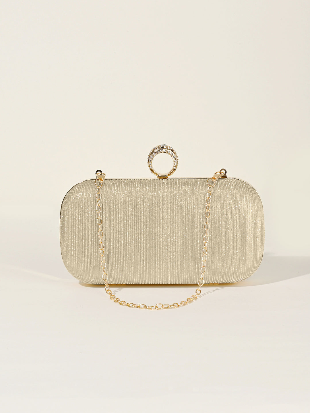 Dekorative Abend-Clutch mit Kettengriff
