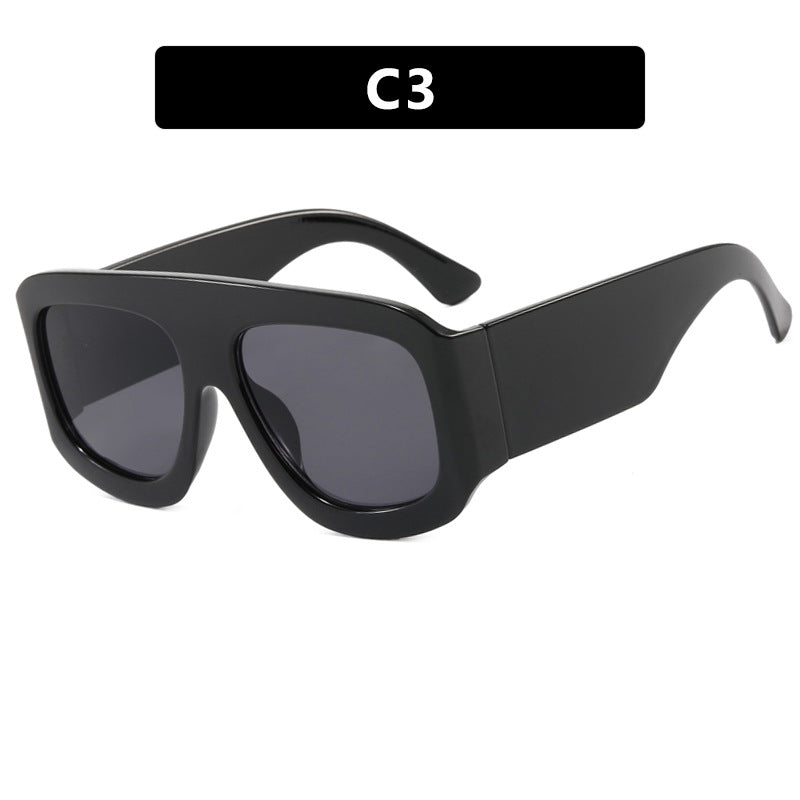 Damen modische oversized Sonnenbrille mit breitem Rahmen und schützendem UV-Filter Karnz