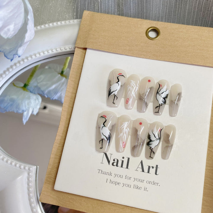 Blumig inspiriertes Press-On Nagelkunstset