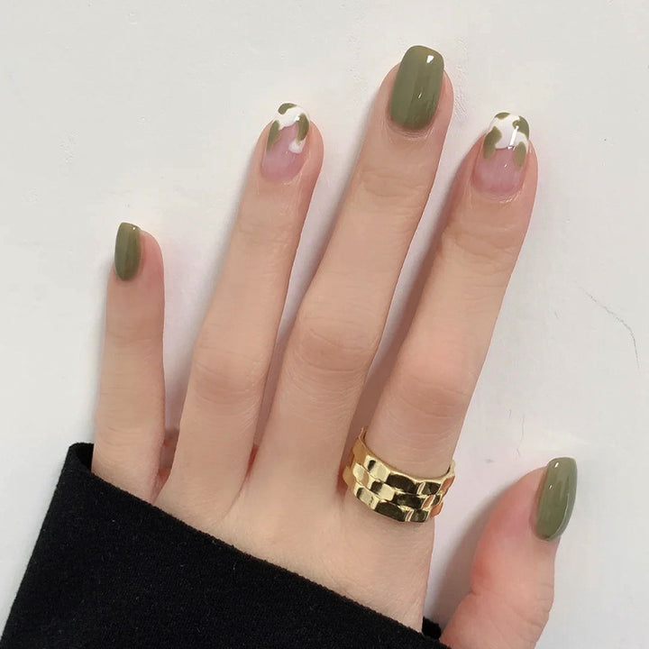 Elegantes Kunst Druck-On Nail Set