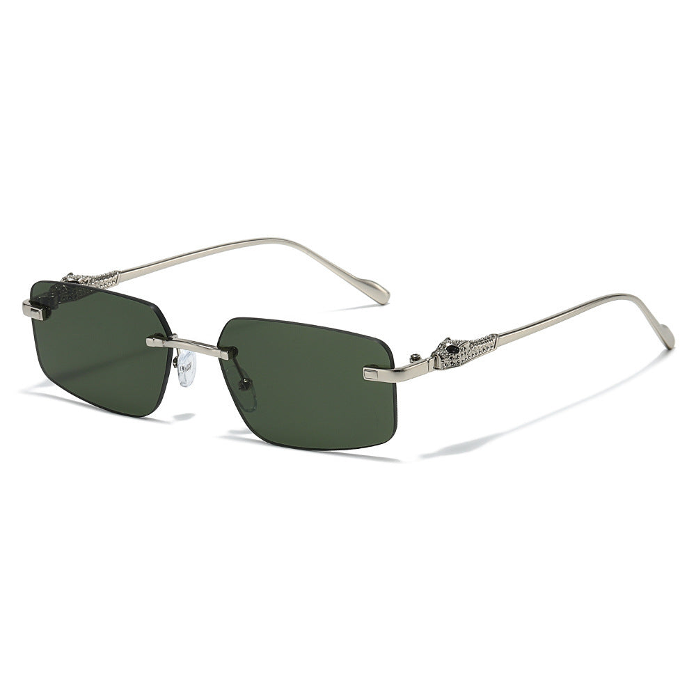 Designer Rechte Sonnenbrille mit luxuriösen metallischen Details Karnz
