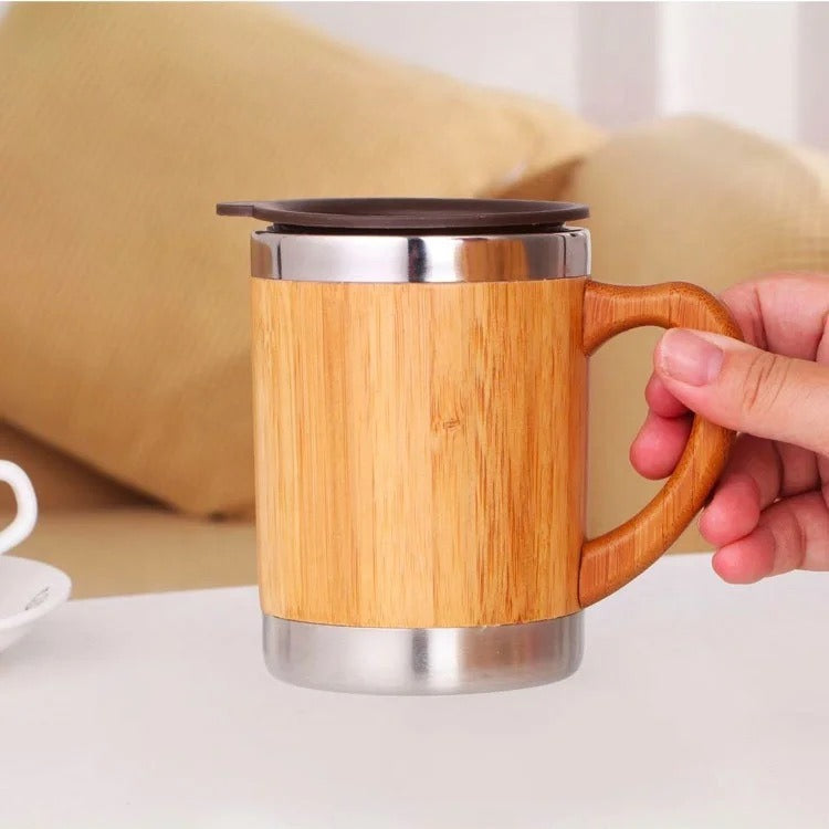 Damen nachhaltiger Isolierkaffee-Becher mit Holzgriff Karnz