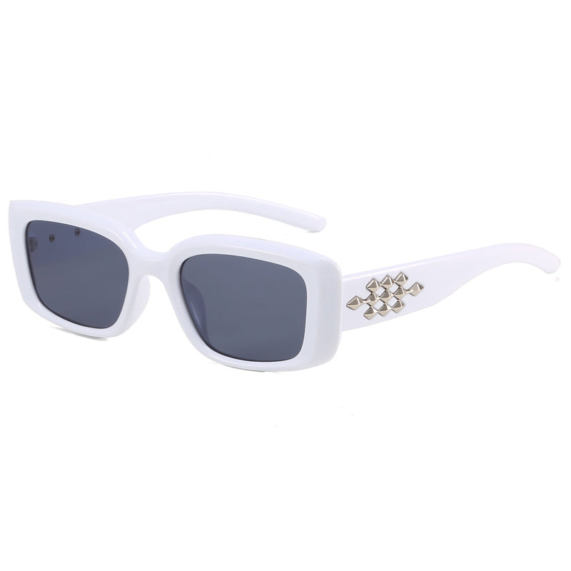 Damen Modische Brille mit verziertem Rahmen Karnz