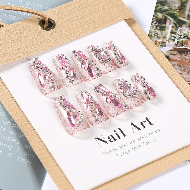 Glamouröse mit Strass verzierte Press-On-Nagelspitzen Karnz