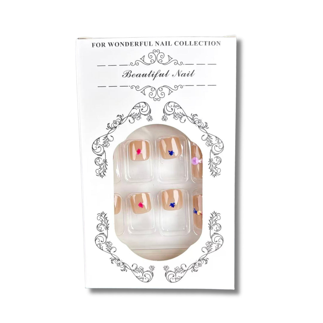Dekoratives Press-On Nagelkunst Set 1790745616