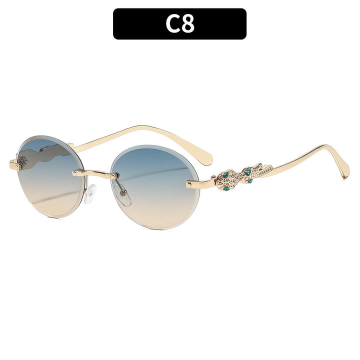 Modische runde Sonnenbrille mit kunstvollen Details