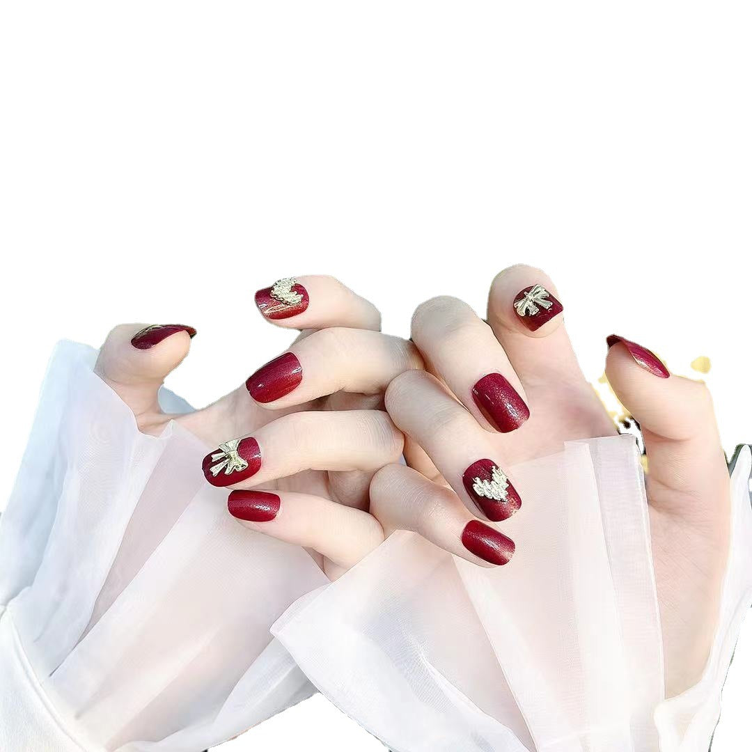Elegante Nagelkunst Karnz