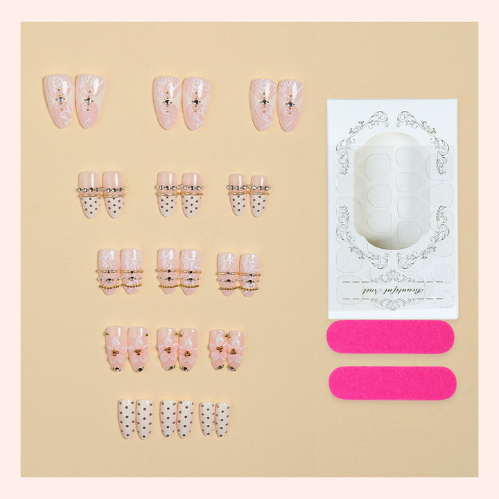 Premium dekorative Press-On Nagelkollektion Karnz
