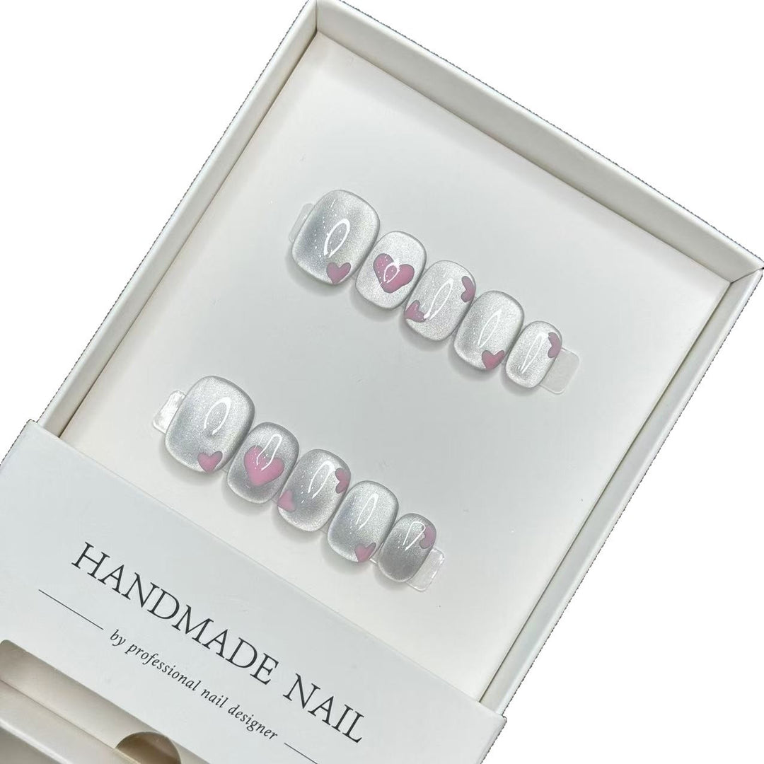 Herz-verschönertes Press-On Nail Art Set