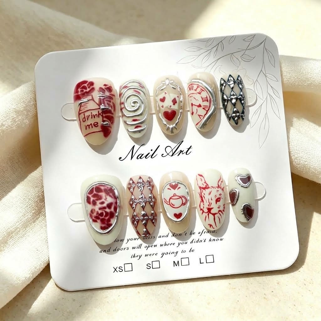 Dekoratives Press-On Nagelkunst Set