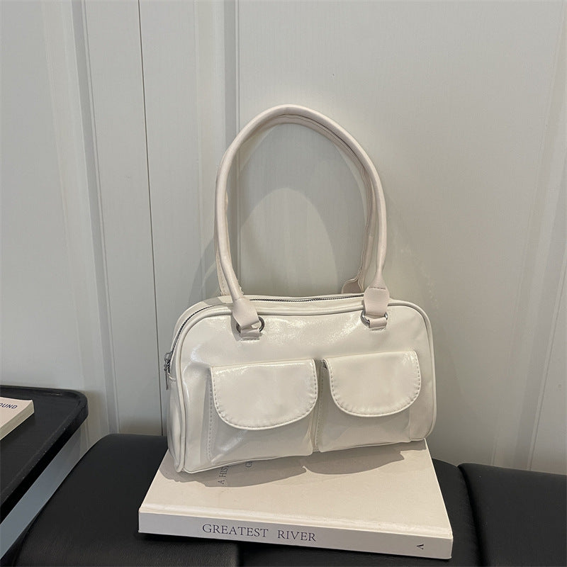 Stilvolle Lackleder-Handtasche