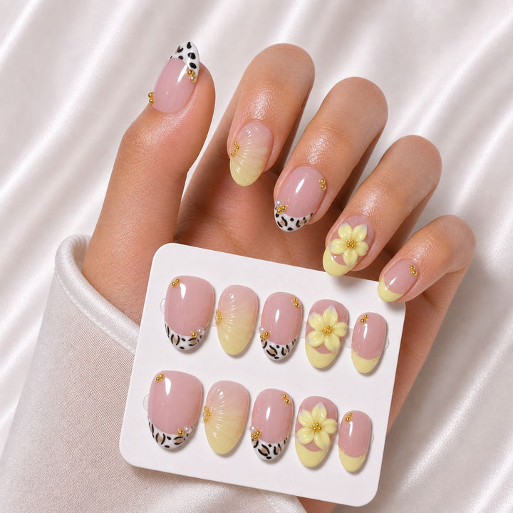 Dekorative Press-On Nagelset Karnz