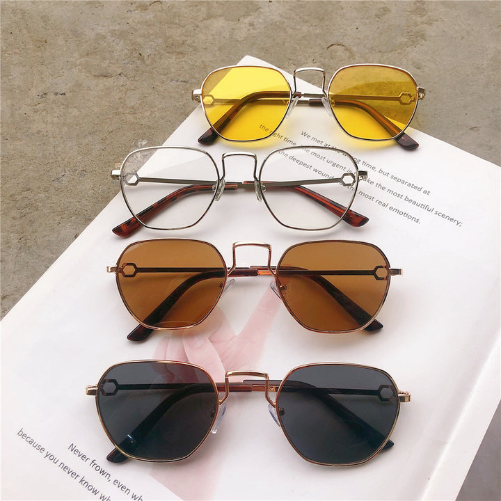 Vintage-inspirierte geometrische Rahmen-Sonnenbrille Karnz