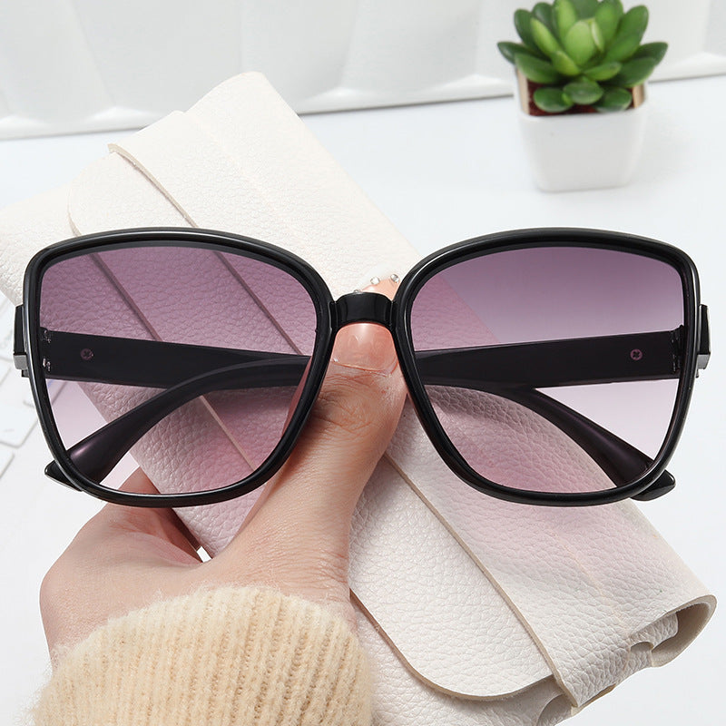 Damen elegante Oversized-Sonnenbrille im modernen Design Karnz