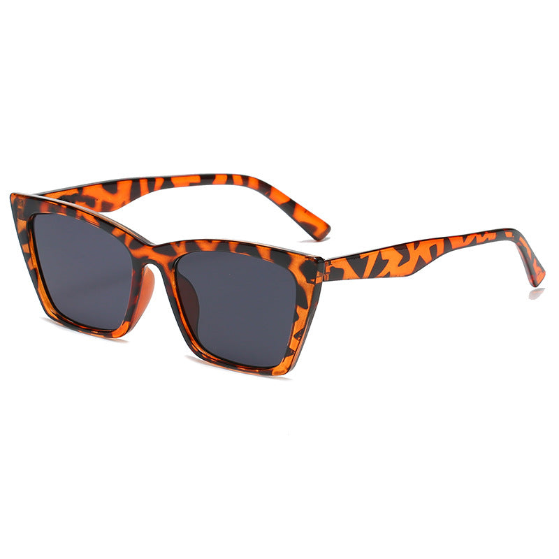 Damen oversized Sonnenbrille im modernen Tiermuster Karnz