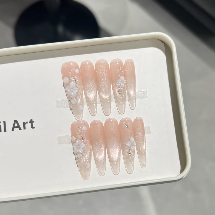 Dekoratives Floral Press-On Nagelset Karnz
