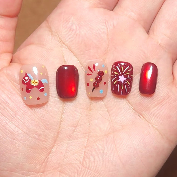 Dekorativer Press-On-Nagelset mit künstlerischen Designs Karnz
