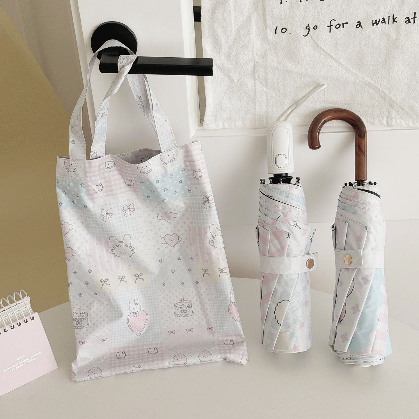 Damen Tragetasche mit verspieltem Design Karnz