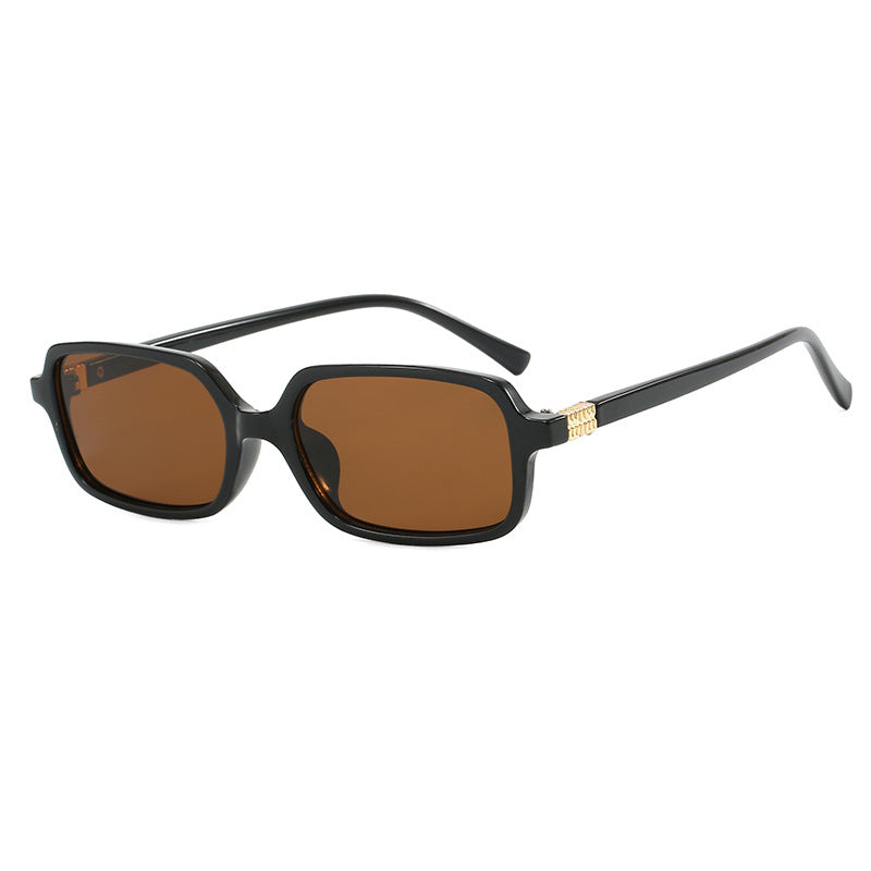 Damen modische Sonnenbrille mit elegantem Kunststoffrahmen und ausgefallenem Design Karnz