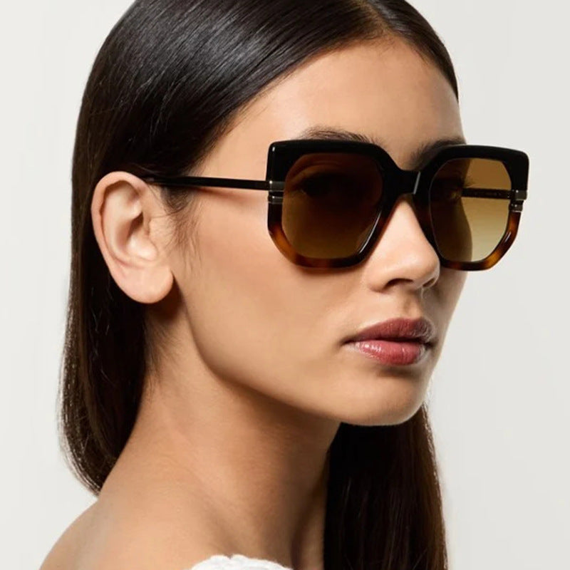 Damen geometrische Sonnenbrille mit luxuriösem goldenen Rahmen und polarisierenden Gläsern Karnz