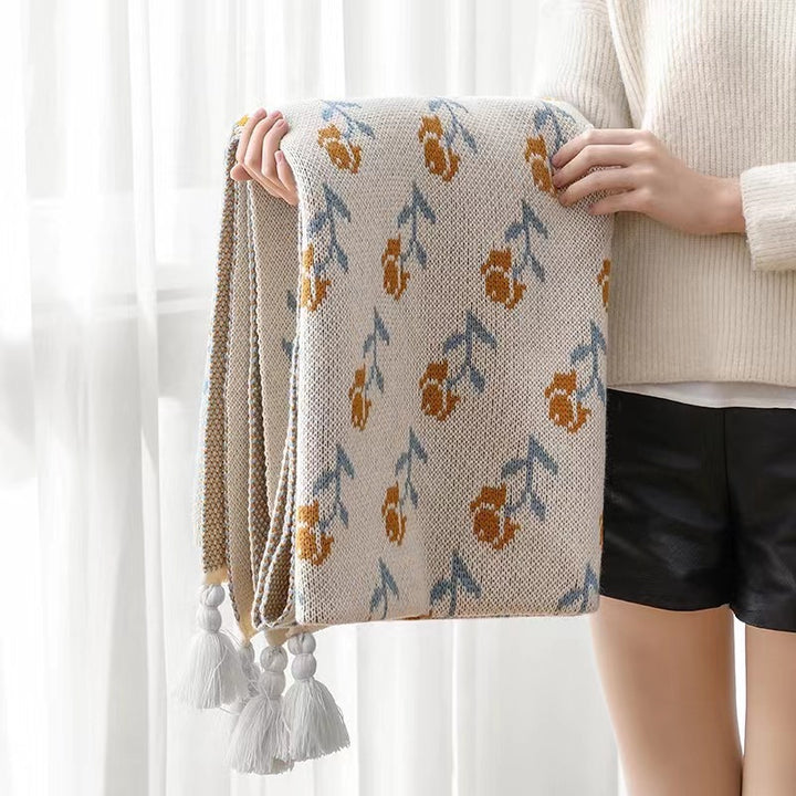Dekorativer Floral Strickwurf