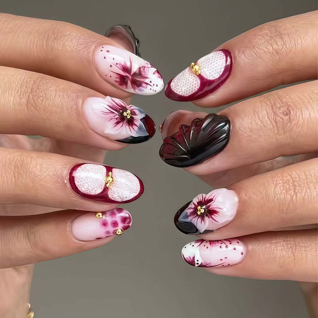 Elegante Floral Art-Nagelverlängerungen Karnz